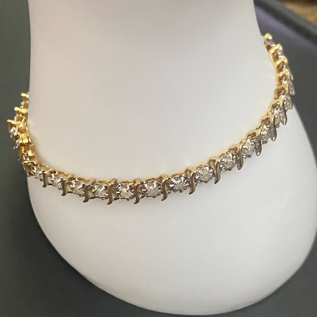 Luxurious Solid 10k 2Tone S Gold Bracelet With 37 Tiny Natural Diamonds Unique
